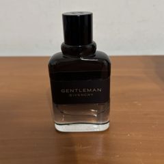 Givenchy - Gentleman Boisee