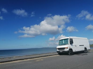 Mercedes Vario 615d