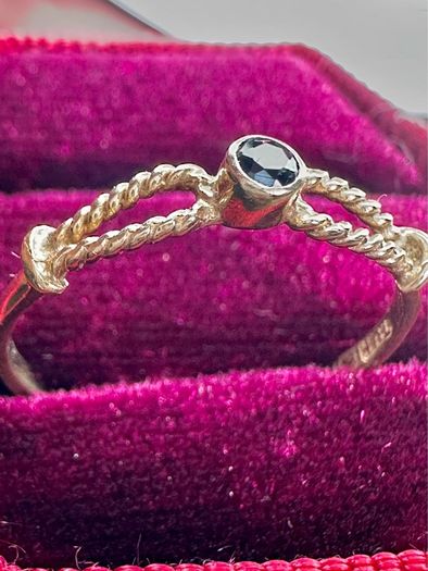 Vintage Black diamond ring