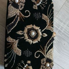 folkster forest green embroidered handbag with gold chain shoulder strap