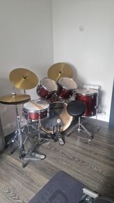 Drum kit
