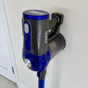 Vacuum Cleaner