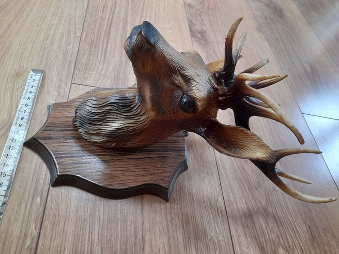 Deer head 2