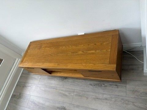 TV Stand- Oak