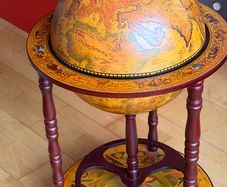 Wood global bar