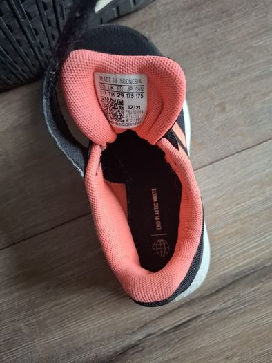 Adidas runners. Size junior UK11