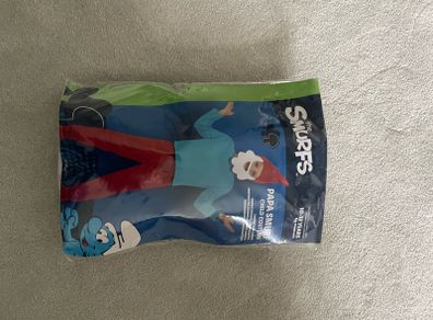 Kid's Halloween costume, papa Smurf