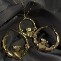 Gold Claddagh Necklace and big Hoop Earrings Set