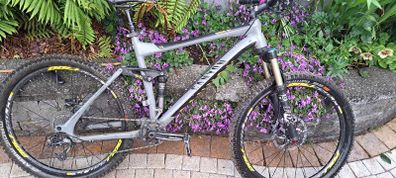 canyon nerve al+ all mountain bike
