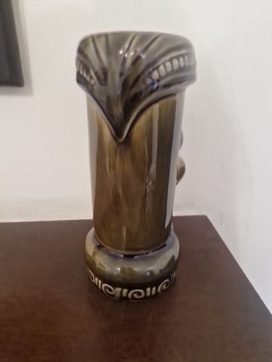 Tiki mug