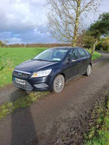ford focus breaking