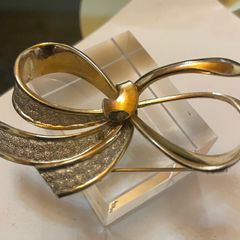 vintage  Brooch