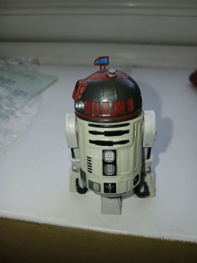 Star Wars 3.75" R2-T7 Astromech Droid