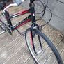 Ladies hybrid bicycle. Cycling like new. Image 4