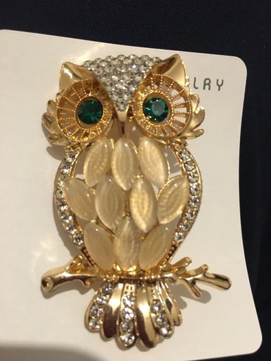 Brooch