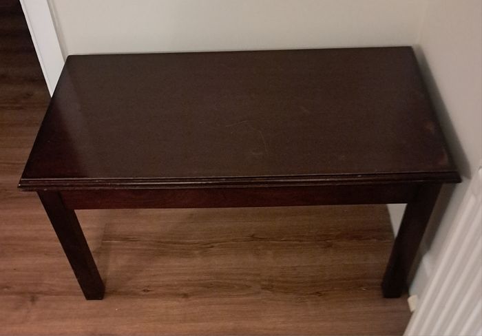 coffee tables x3
