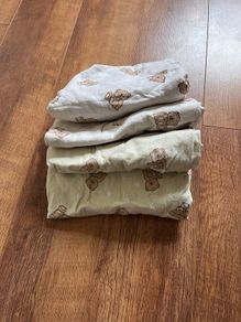 Baby cot fitted sheets