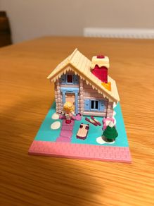 vintage polly pocket ski chalet