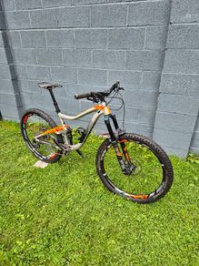 Giant Trance 1