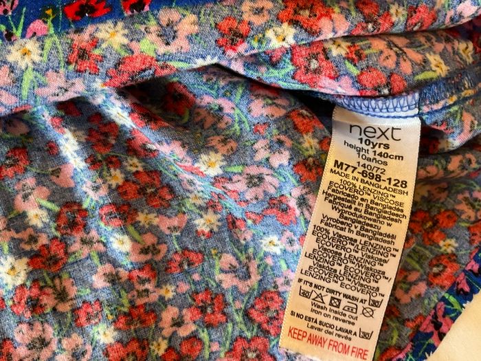 Girls stunning floral dress from Next 8 9 10
