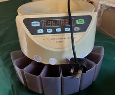 Automatic coin sorter and counter