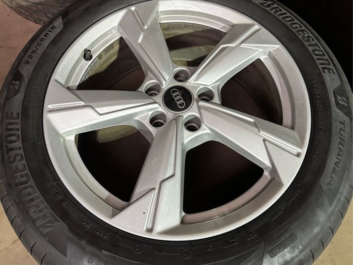 18" Genuine Audi Alloys