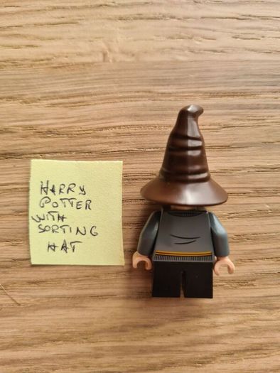 lego harry potter with sorting hat