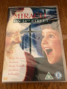 Miracle on 34th St dvd -new