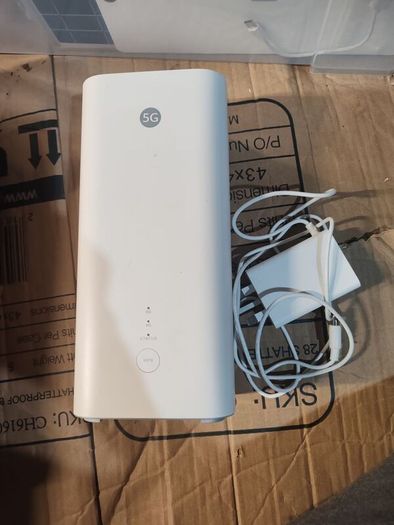 Used Condition) Huawei 5G CPE Pro 3 (H138-380) Dual Band Wireless Router, Unlocked