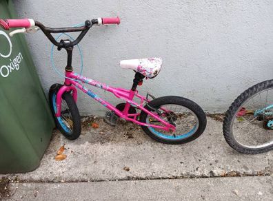Kids bike 3-6 years