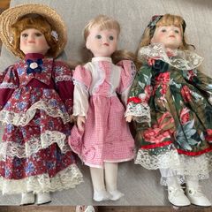 porcelain dolls