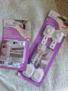 Dreambaby Babyproof Latches