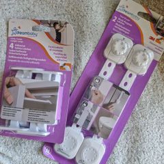 Dreambaby Babyproof Latches