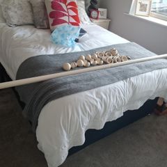 Curtain pole