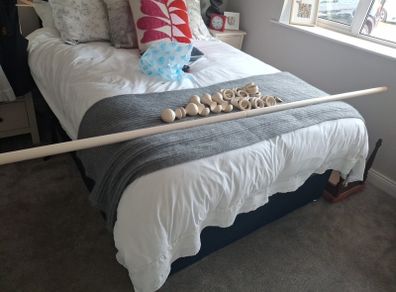 Curtain pole