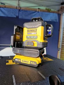Brand new!!!  3 Lines green laser Dewalt New model