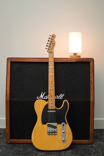 Fender American Vintage '52 Telecaster 1990s with Japanese Body - Butterscotch Blonde