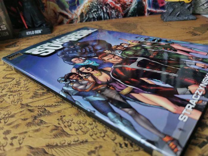 Squadron Supreme: The Pre-War Years ! Hardcover ! Graphic Novel ! 2006 ! by Marvel !
