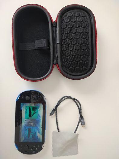 Playstation Vita 2000