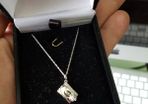 10 karat gold and natural diamond necklace