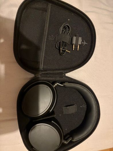 Sennheiser Momentum 4