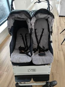 Mountain buggy duet