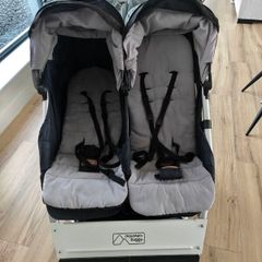 Mountain buggy duet
