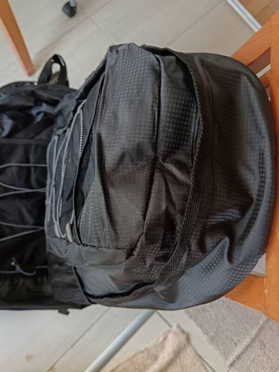 travel. school . pick. computer....bag New bags 5 euro each  .
