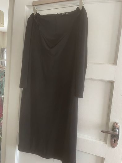 black dress