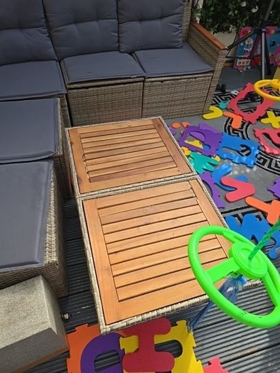 Garden table