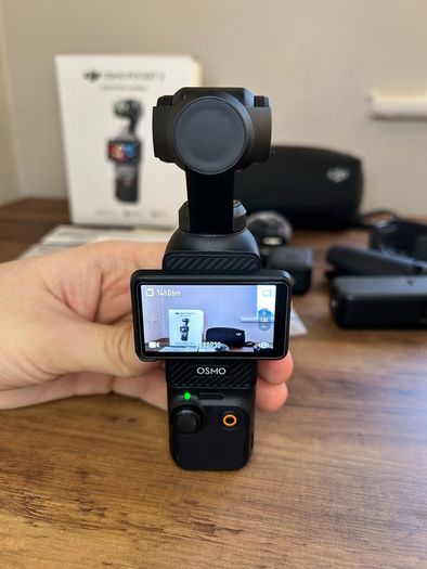 DJI Osmo Pocket 3 Creator Combo