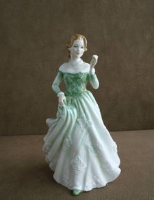 Royal Doulton Figurine "Grace"