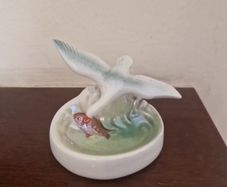 vintage seagull dish