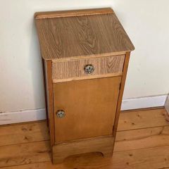 Modern Bedside Locker / Nightstand with Drawer & Cupboard Storage